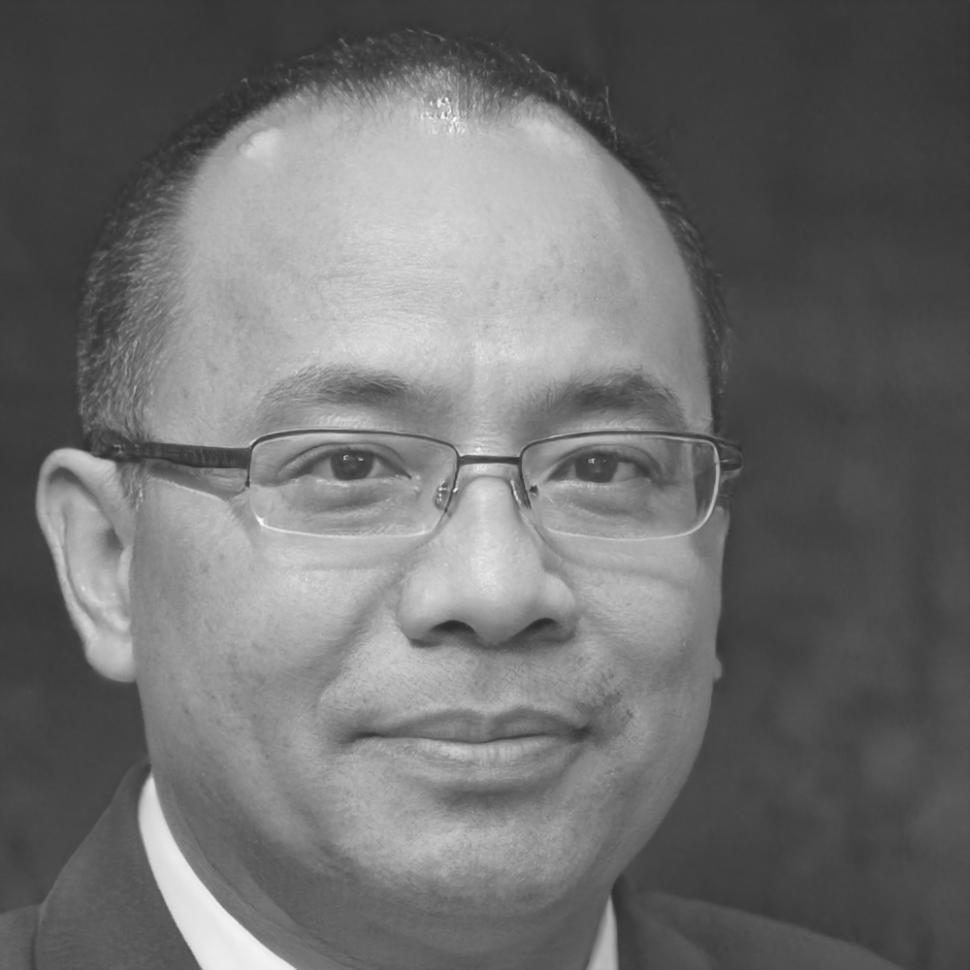 Portrait du directeur financier senvirothalex